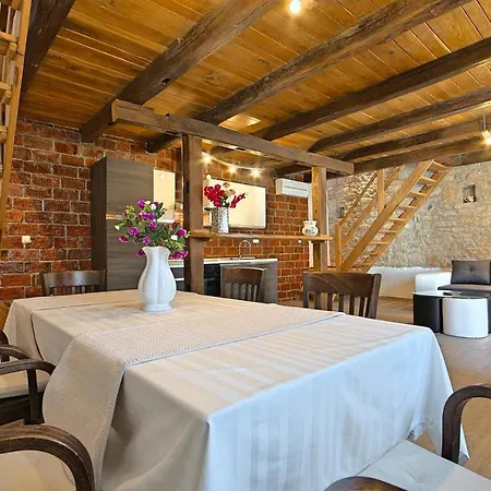Casa Tereza * Mrgani