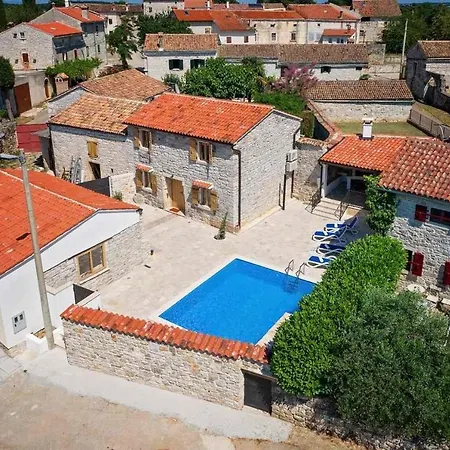 Casa Tereza * Mrgani