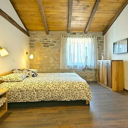 Casa Tereza Holiday home *