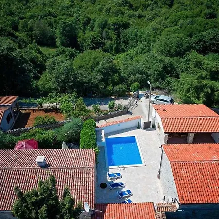 Casa Tereza Holiday home Mrgani